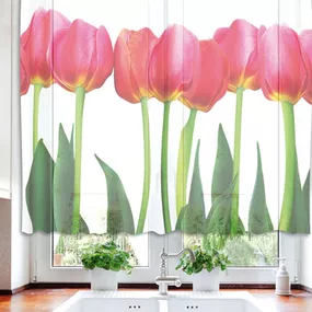 VO-140-011 Textilné fotozáclona s obšitím a rašiace páskou, Záhon tulipánov, veľkosť 140