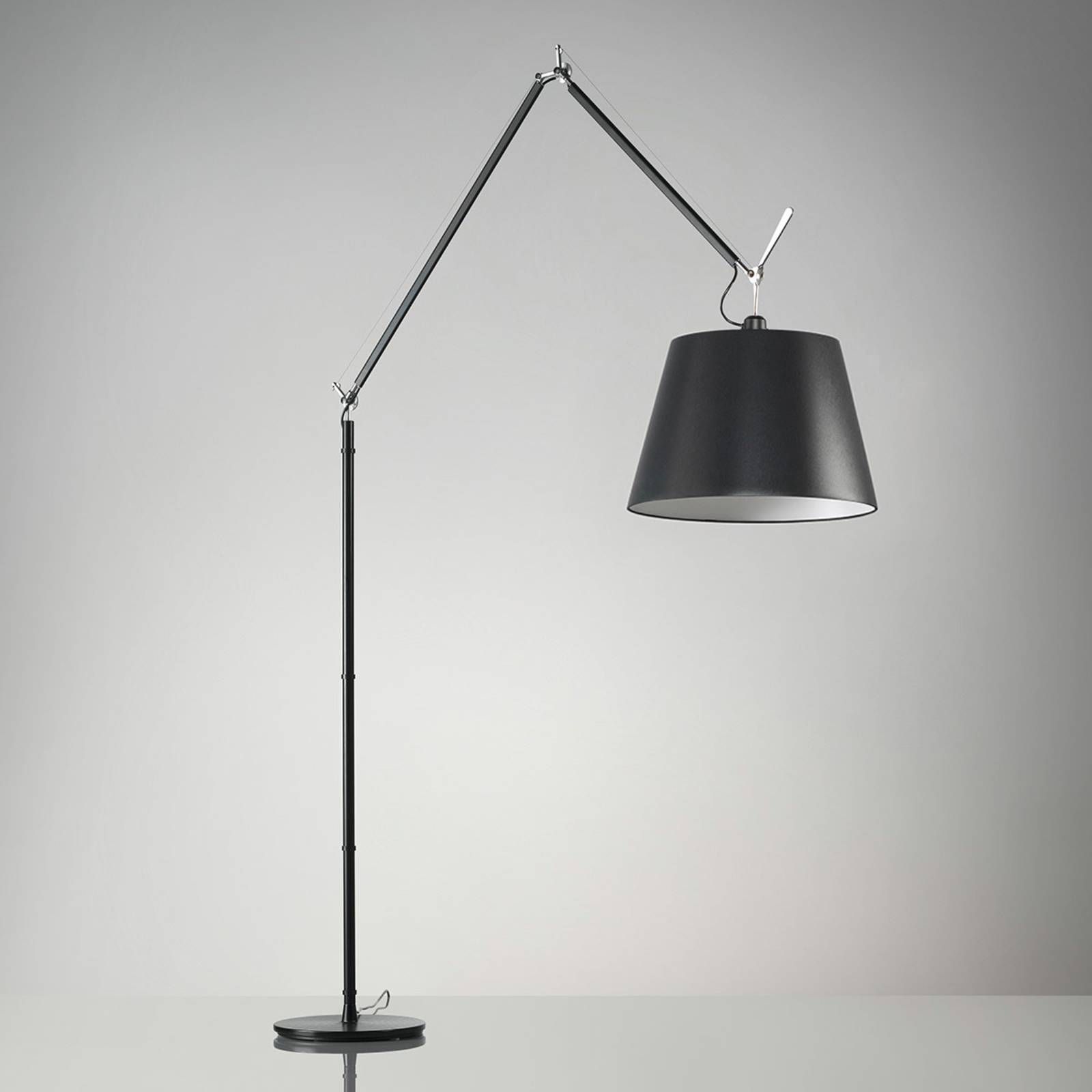 Artemide Stojaca lampa Tolomeo Mega 2.700K Ø 42 cm, Obývacia izba / jedáleň, hliník, oceľ, satén, 31W, K: 330cm