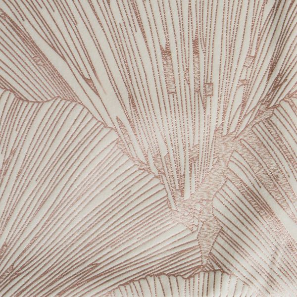 DomTextilu Elegantný zamatový stredový obrus v kremovej farbe s krásnym vzorom 53866-233371 krémová